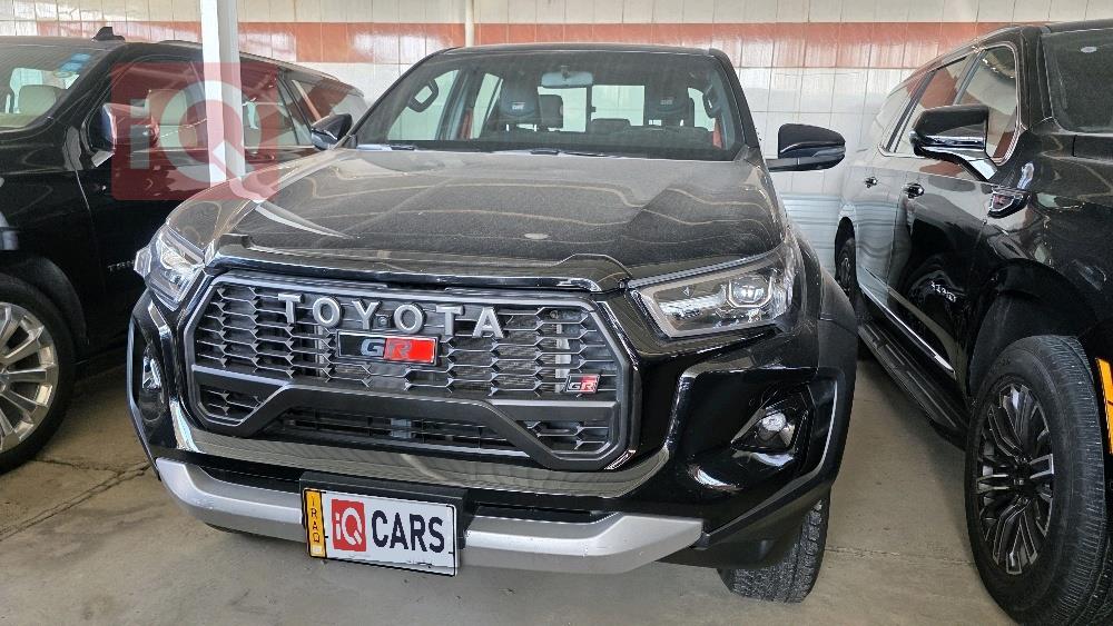 تويوتا هايلوكس